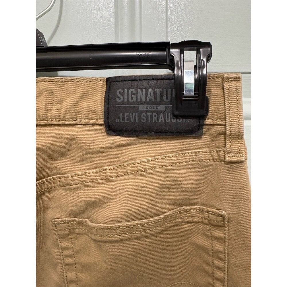 Levi's Signature Jeans Mens W28 L30 Tan Khaki Slim Straight 5-Pocket - Picture 7 of 9